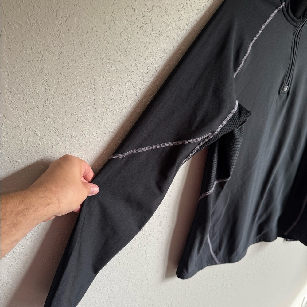 Men’s M Black Under Armour Coldgear Quarter Zip Athletic/Active Wear Pullover - Picture 4 of 8